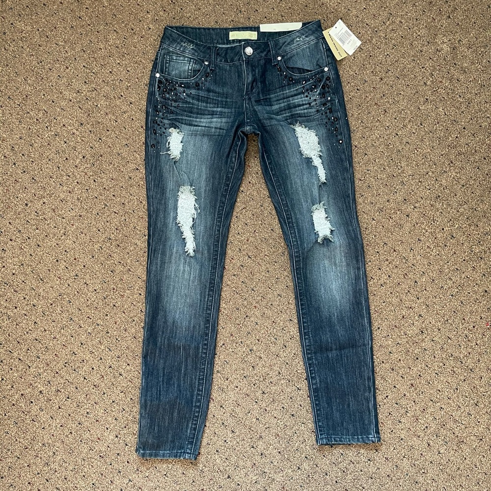 NWT Almost Famous Studded Jeans | size 9